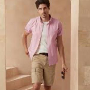 Men’s Cotton Banana Republic Short Sleeve Size Large Slim fit in pink
